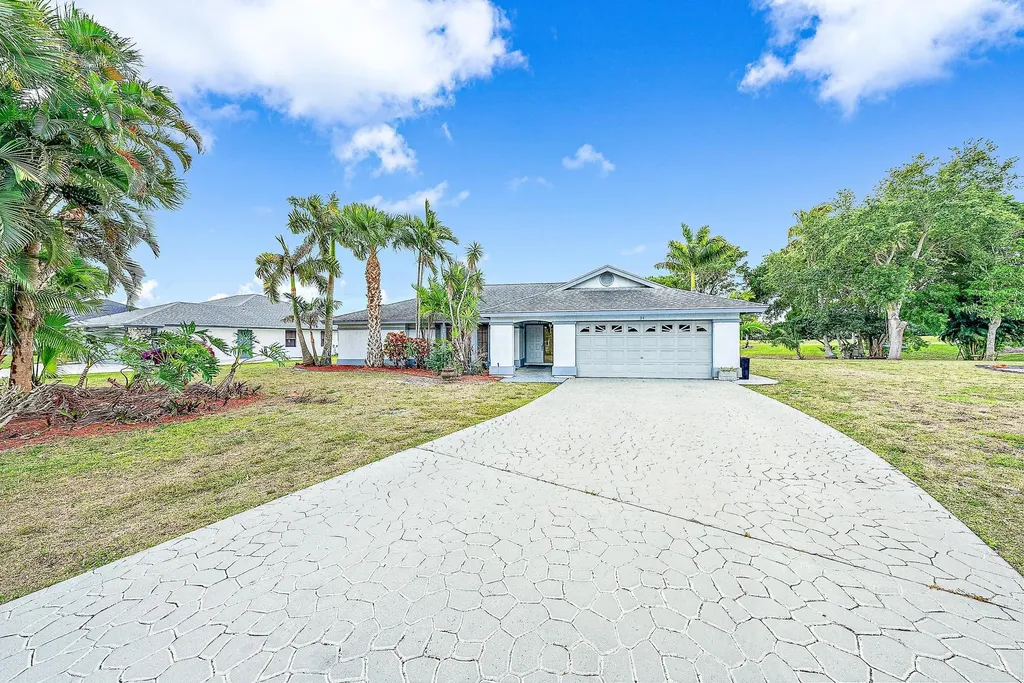 94 Santa Monica Avenue Royal Palm Beach FL 33411