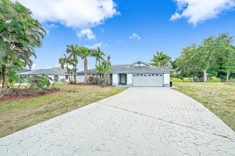 94 Santa Monica Avenue Royal Palm Beach FL 33411