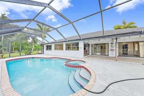 94 Santa Monica Avenue Royal Palm Beach FL 33411