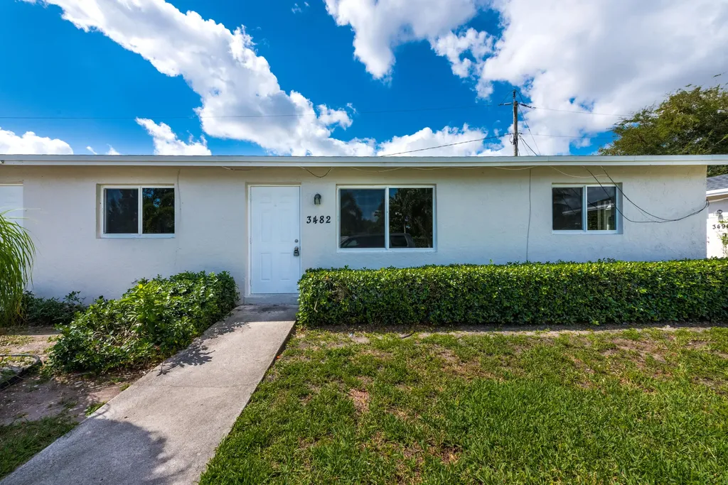 3482 48th Lane S Lake Worth FL 33461