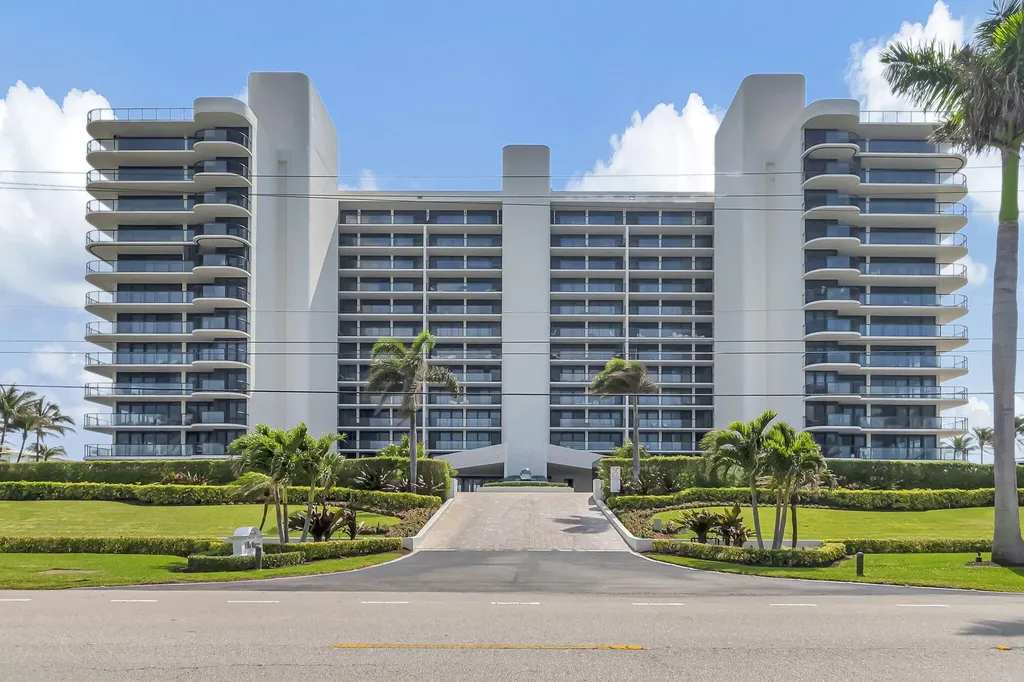 2727 S Ocean Boulevard Highland Beach FL 33487