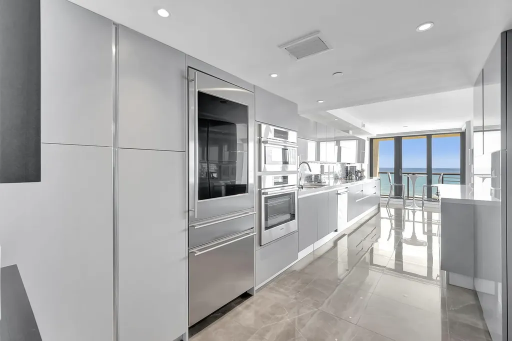 2727 S Ocean Boulevard Highland Beach FL 33487