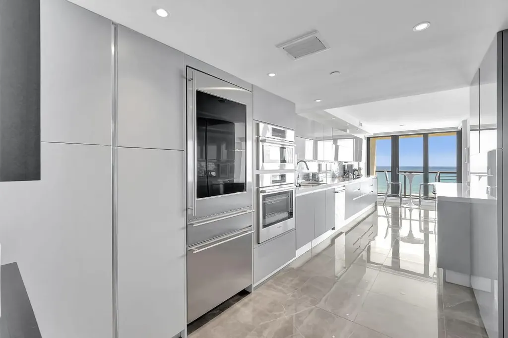 2727 S Ocean Boulevard Highland Beach FL 33487