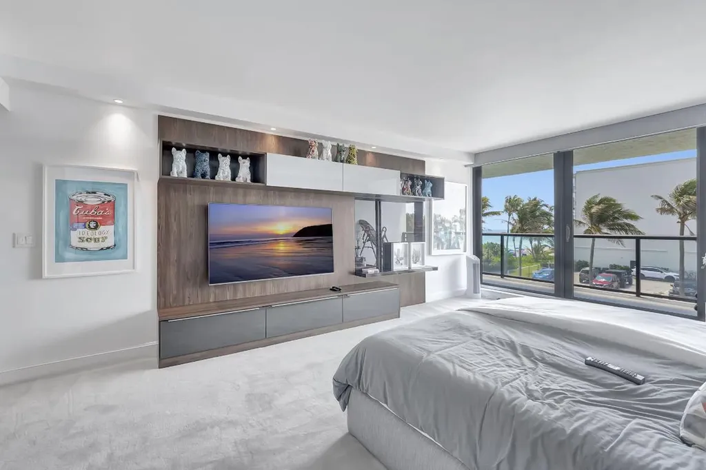 2727 S Ocean Boulevard Highland Beach FL 33487