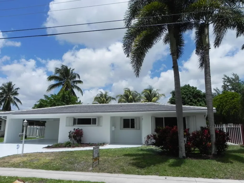 4241 NW 10th Street Coconut Creek FL 33066