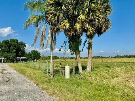 5200 Us Highway 98 Okeechobee FL 34972