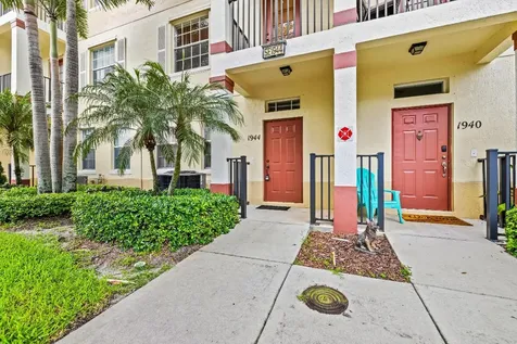 1944 SE High Springs Drive Port St Lucie FL 34952