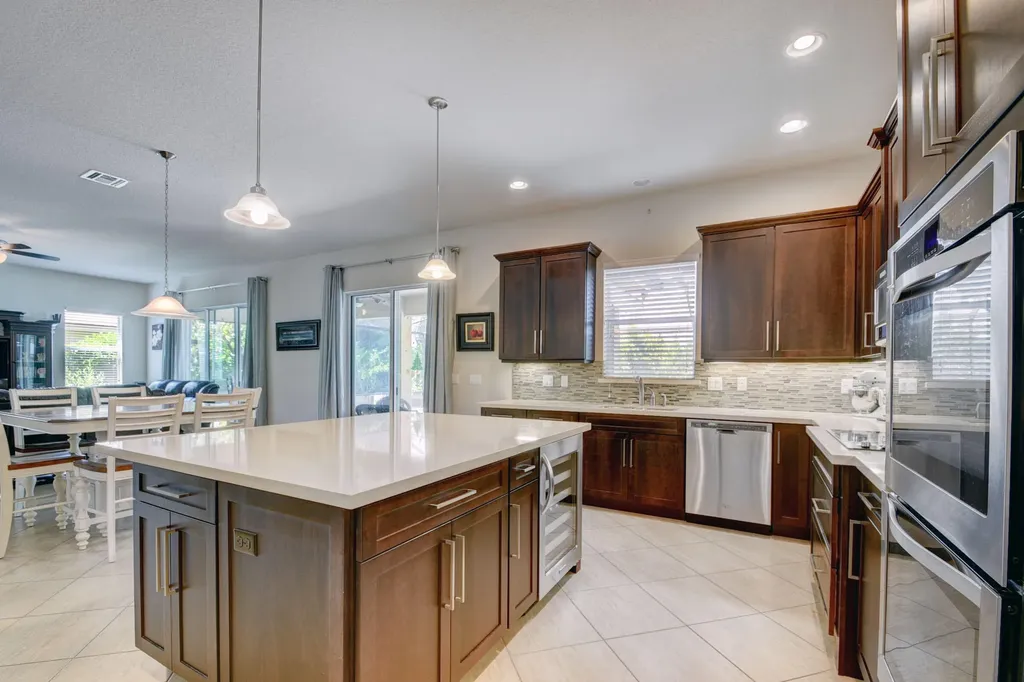 8625 Wellington View Drive Royal Palm Beach FL 33411