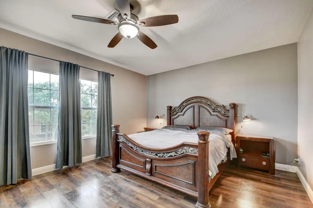 8625 Wellington View Drive Royal Palm Beach FL 33411