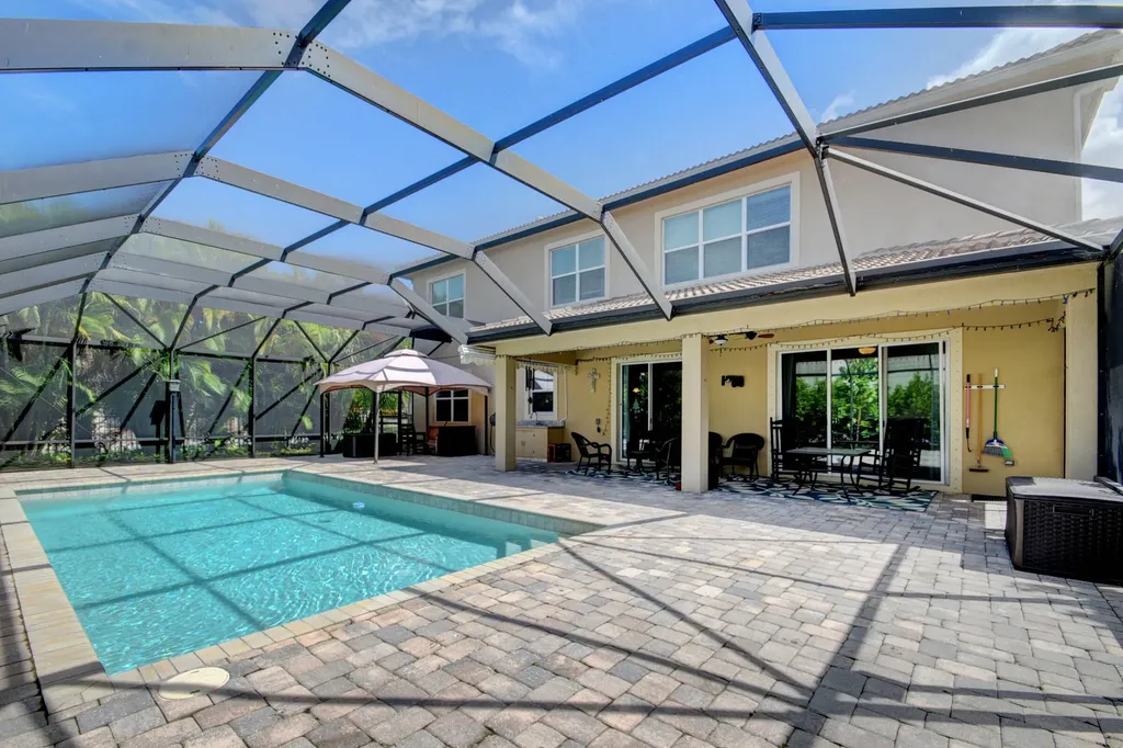 8625 Wellington View Drive Royal Palm Beach FL 33411