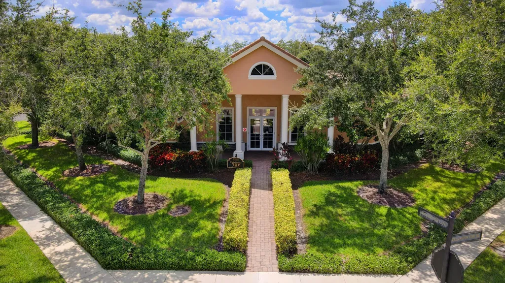 8625 Wellington View Drive Royal Palm Beach FL 33411
