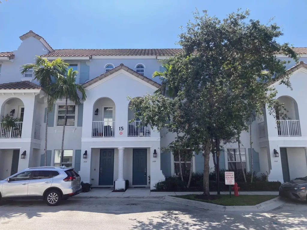 1530 Via De Pepi Boynton Beach FL 33426