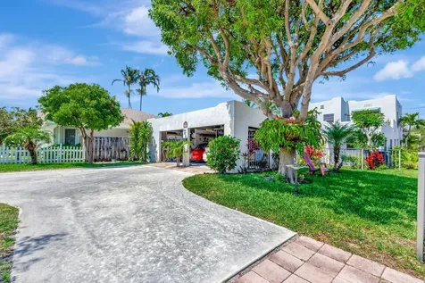 1131 N Lakeside Drive Lake Worth Beach FL 33460