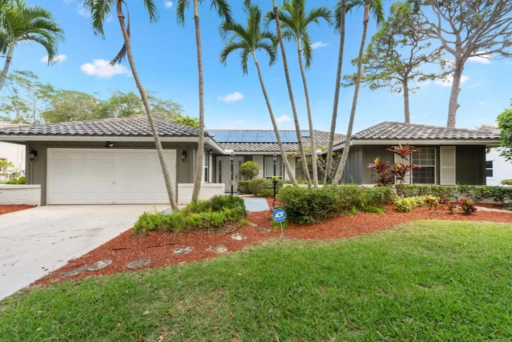 3457 Pine Haven Circle Boca Raton FL 33431