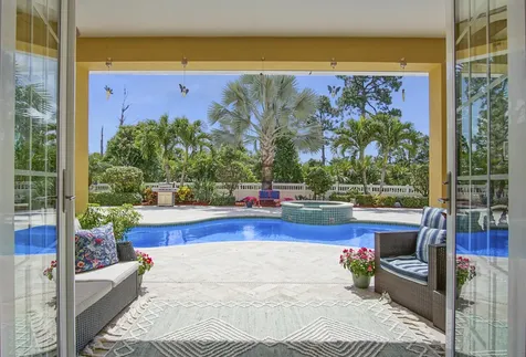 3135 NW Stoney Creek Avenue Jensen Beach FL 34957