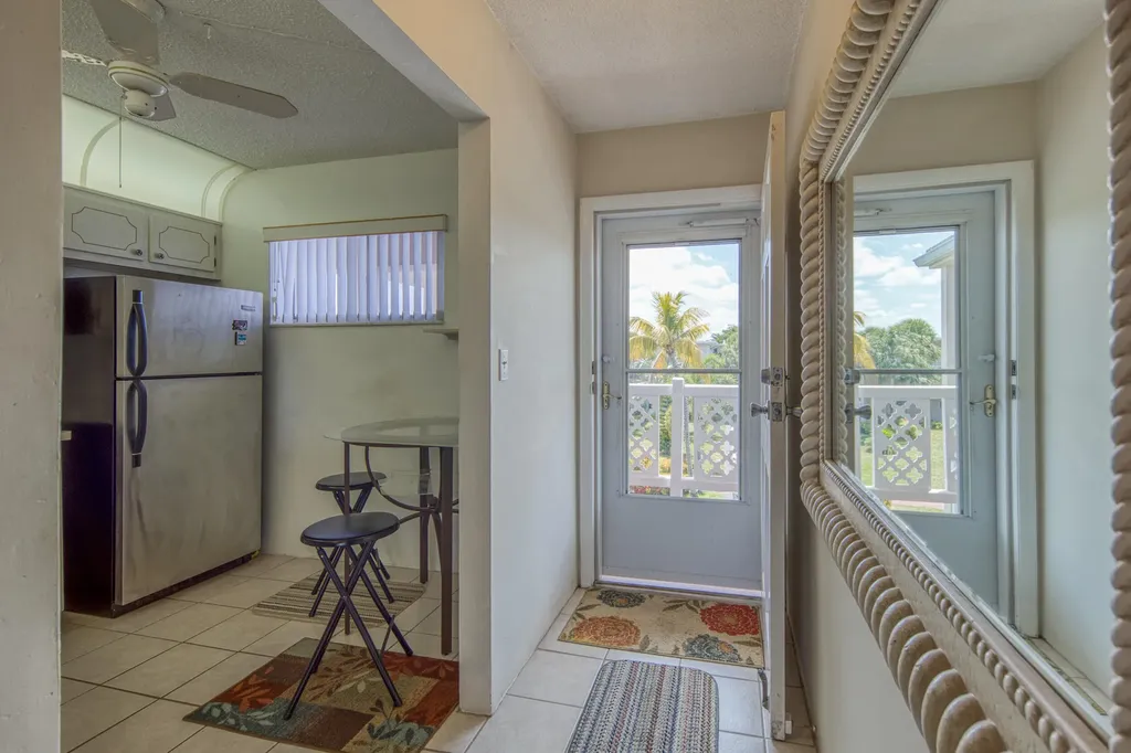 2682 Garden Drive S Lake Worth FL 33461