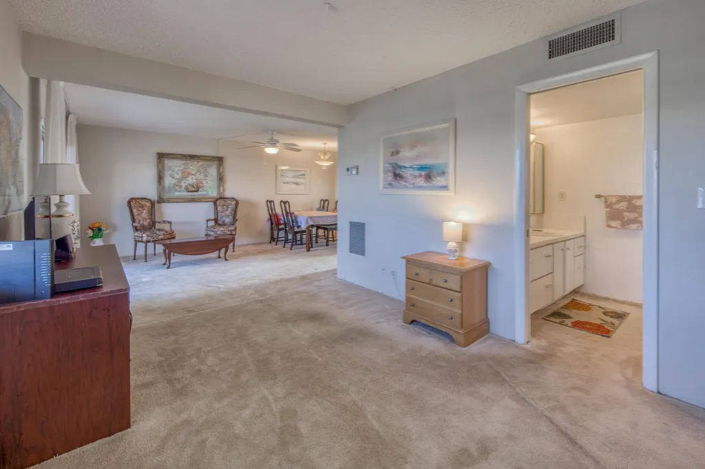 2682 Garden Drive S Lake Worth FL 33461