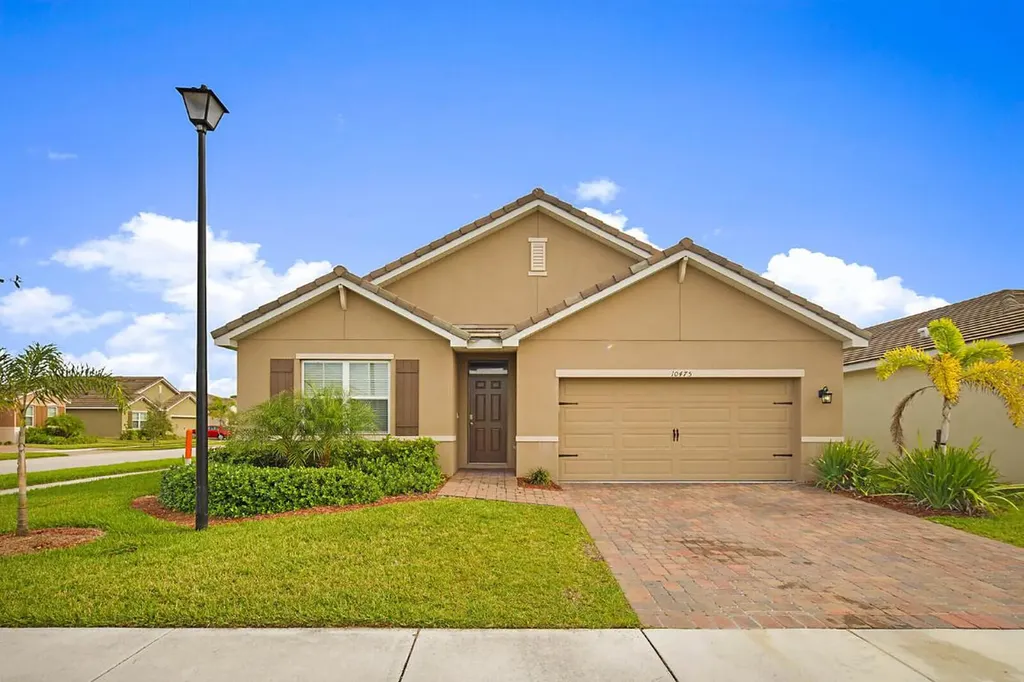 10475 SW Toren Way Port St Lucie FL 34987