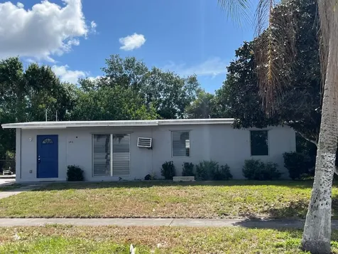 345 SE Abeto Lane Port St Lucie FL 34983