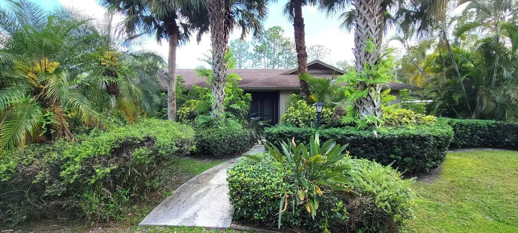 13598 158th Street N Jupiter FL 33478