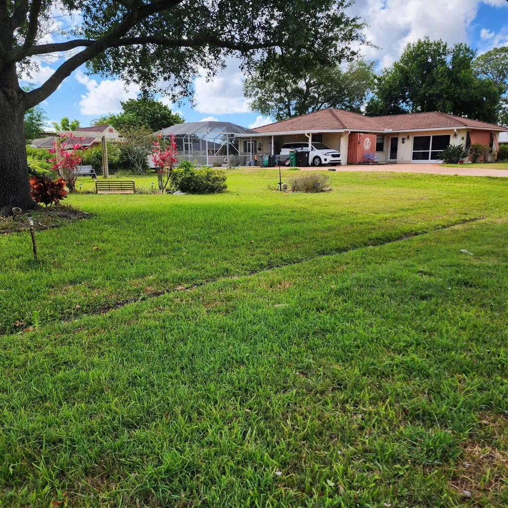 2133 SW Kail Street Port St Lucie FL 34984