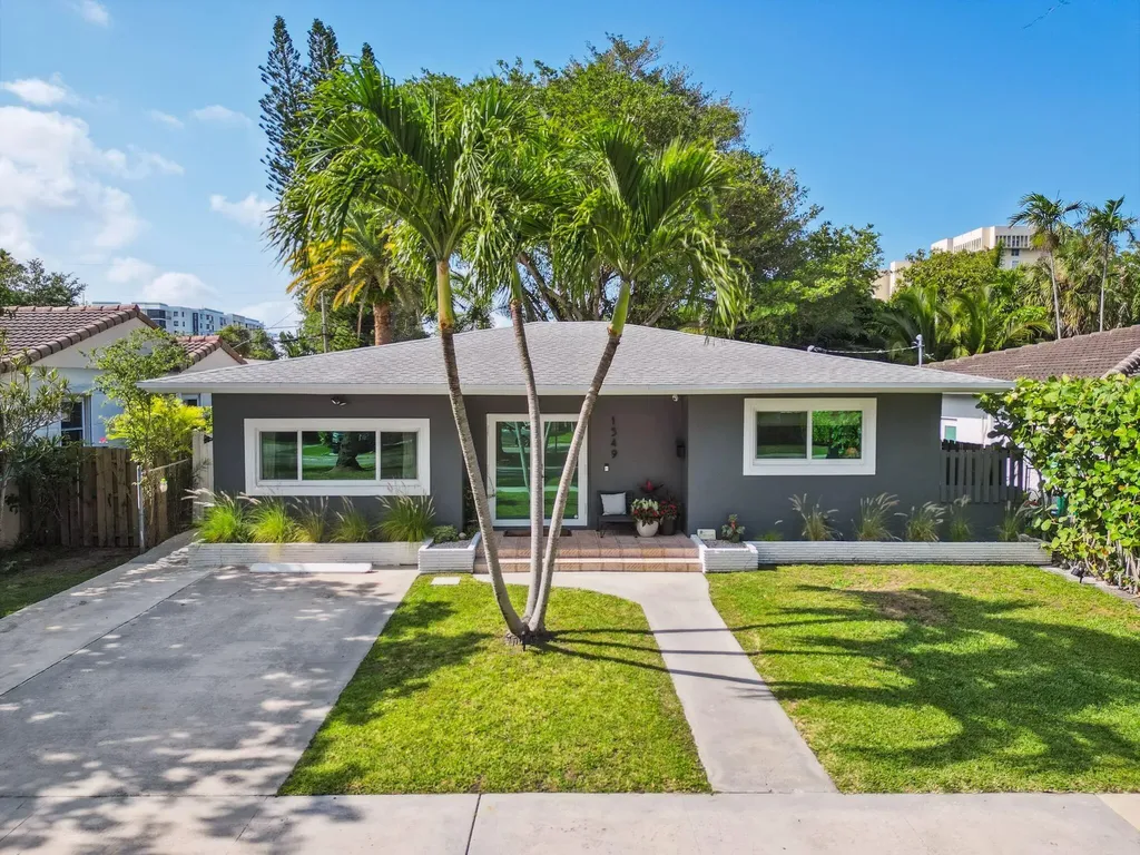 1549 NE 110th Street Miami FL 33161