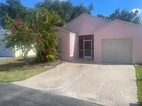 4 Beckley Place Boynton Beach FL 33426
