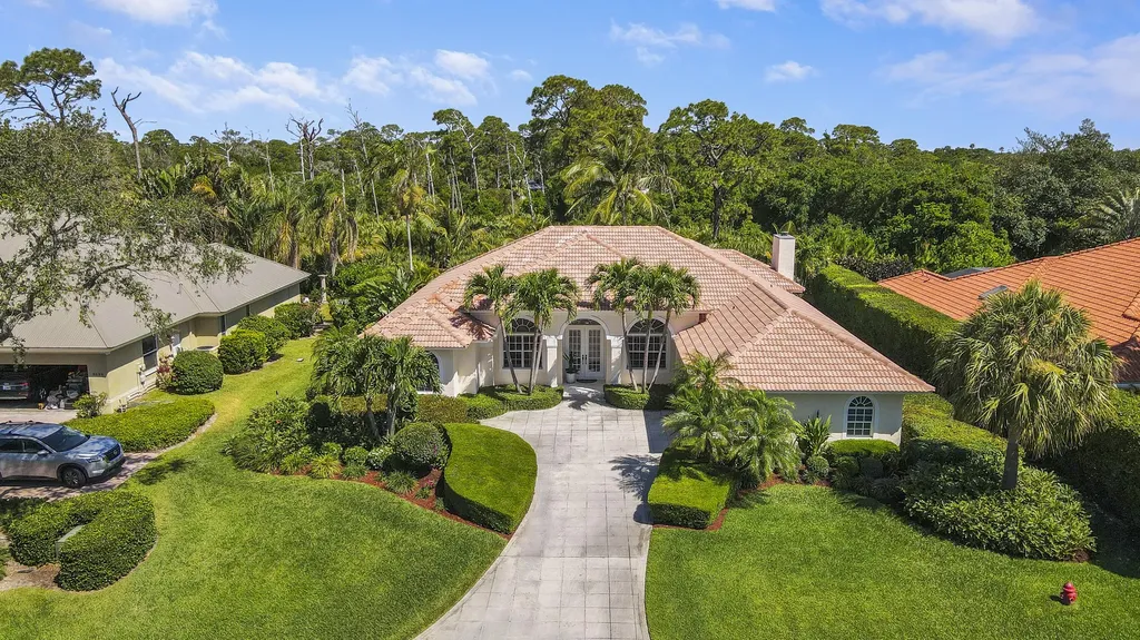 8282 SE Sanctuary Drive Hobe Sound FL 33455