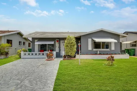5718 NW 65th Avenue Tamarac FL 33321