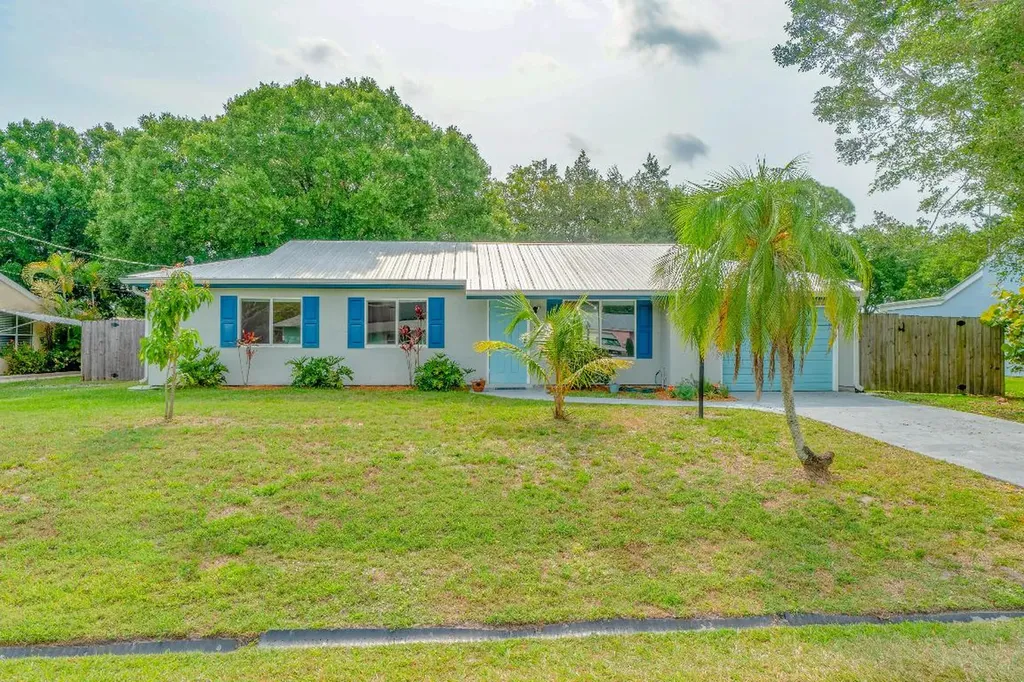 2261 SE Aneci Street Port St Lucie FL 34984