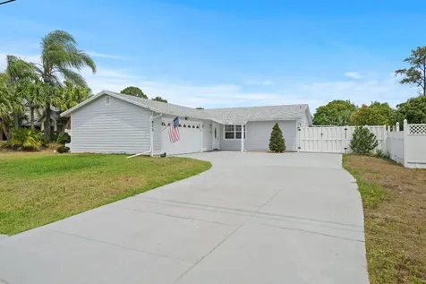 973 SW Jaslo Avenue Port St Lucie FL 34953