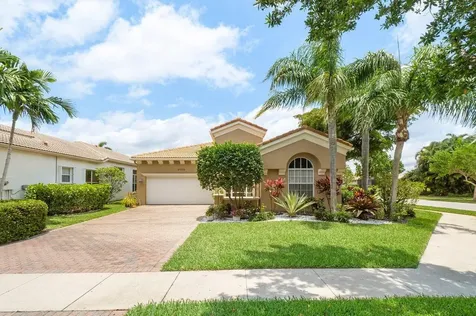 9725 Via Grande W Wellington FL 33411