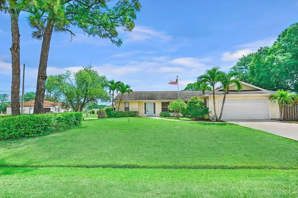 1601 SW Burlington Street Port St Lucie FL 34984