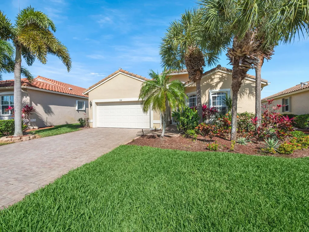 308 NW Shoreline Circle Port St Lucie FL 34986