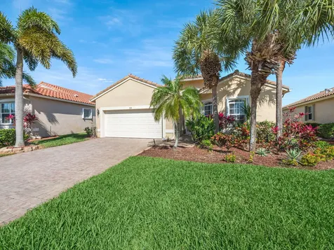 308 NW Shoreline Circle Port St Lucie FL 34986