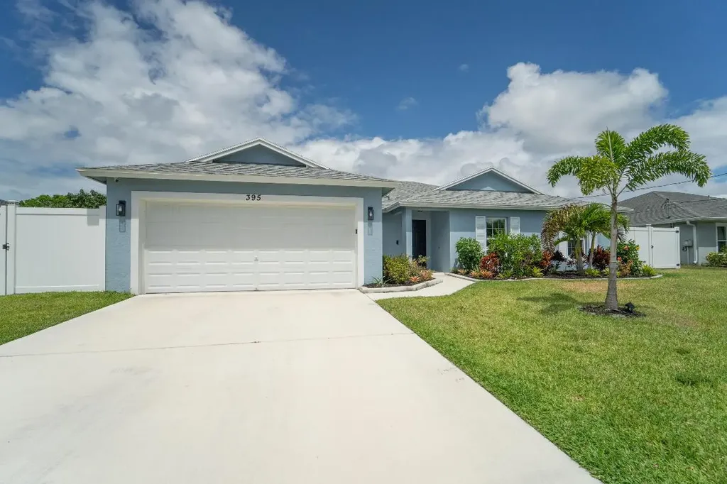 395 SE Whitmore Drive Port St Lucie FL 34984