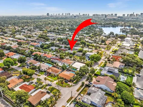 19321 NE 18th Place Miami FL 33179