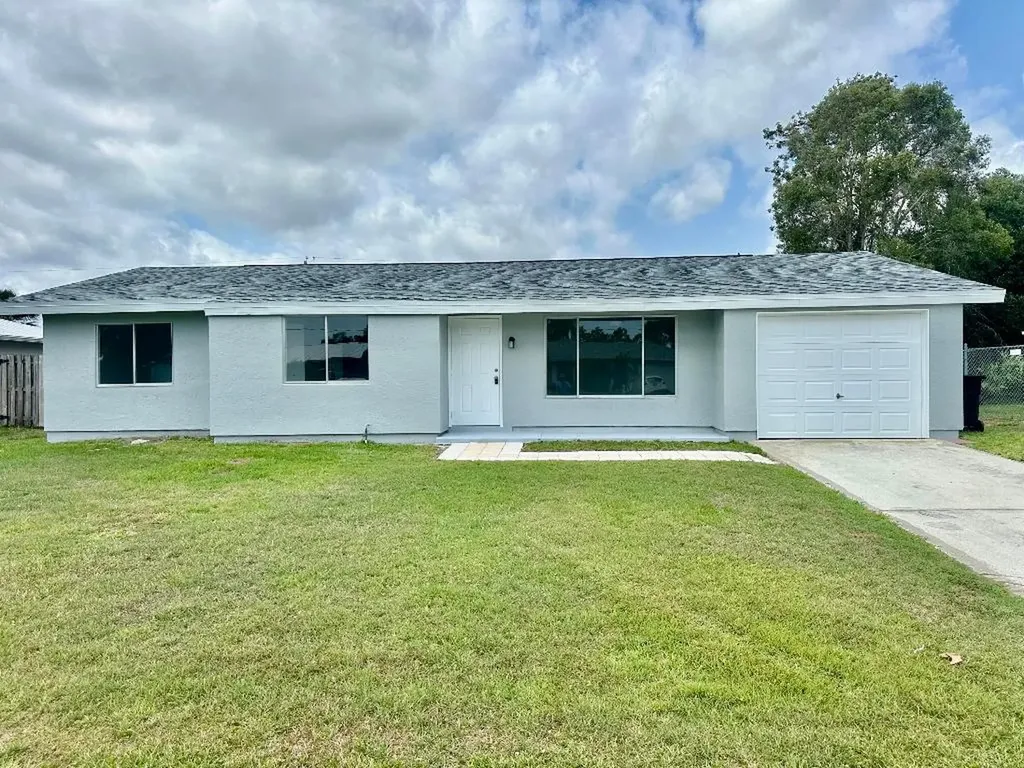 2342 SE Shelter Drive Port St Lucie FL 34952