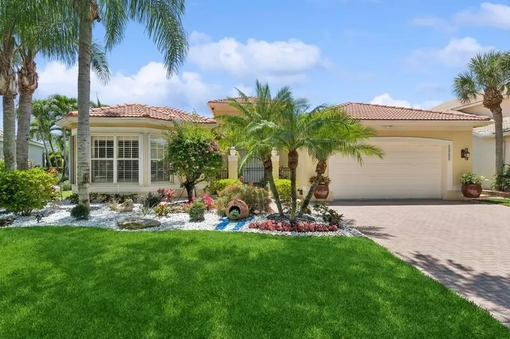 7330 Greenport Cove Boynton Beach FL 33437