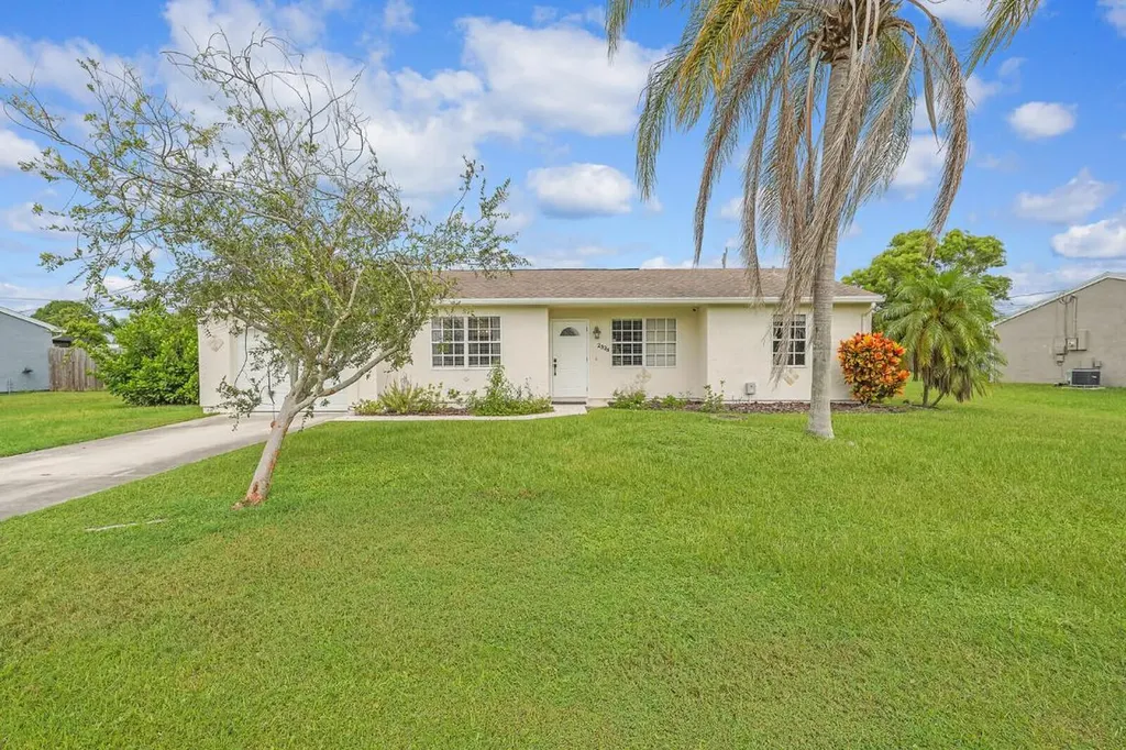 2334 SE Merrill Road Port St Lucie FL 34952