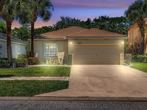 7571 Kingsley Court Lake Worth FL 33467