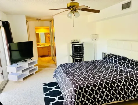 626 6th Terrace Palm Beach Gardens FL 33418