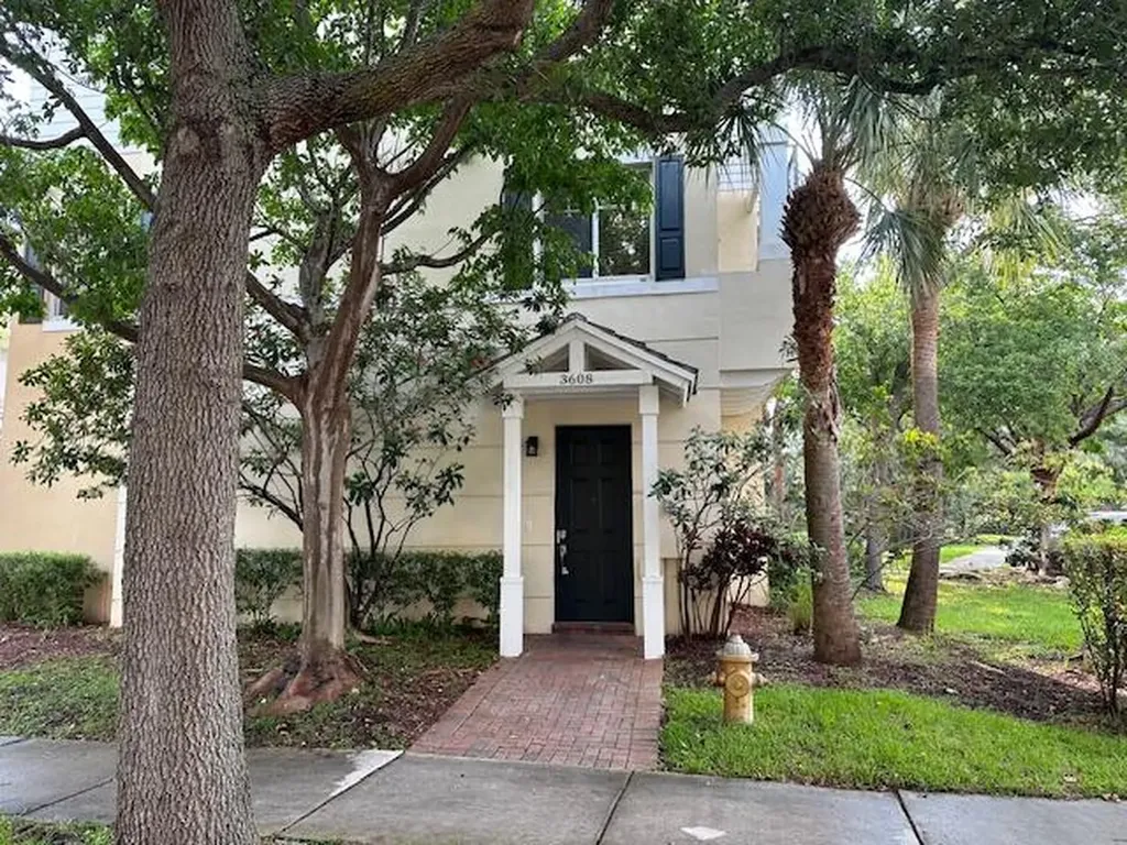 3608 NW 5th Terrace Boca Raton FL 33431