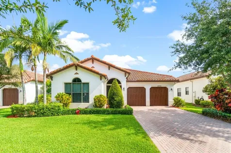 6393 Vireo Court Lake Worth FL 33463