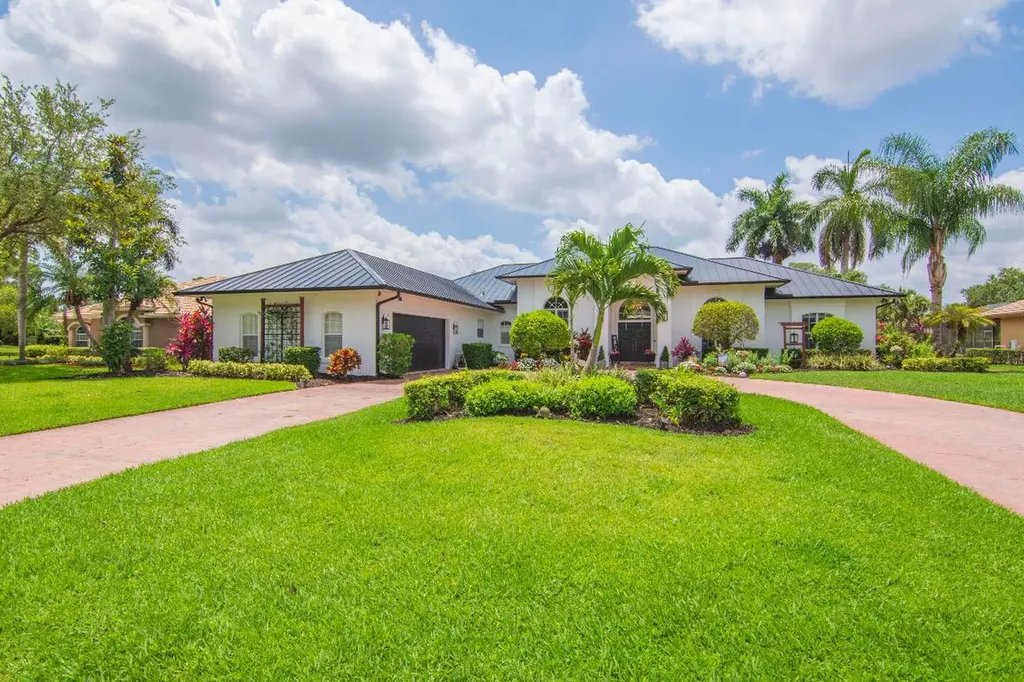 9515 Laurelwood Court Fort Pierce FL 34951
