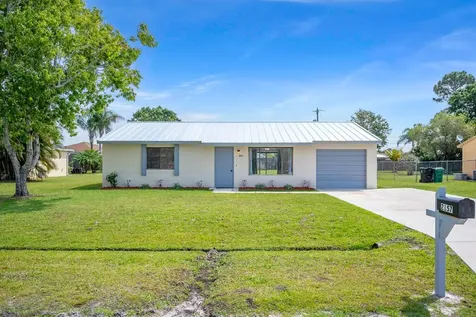 2157 SE Genoa Street Port St Lucie FL 34952