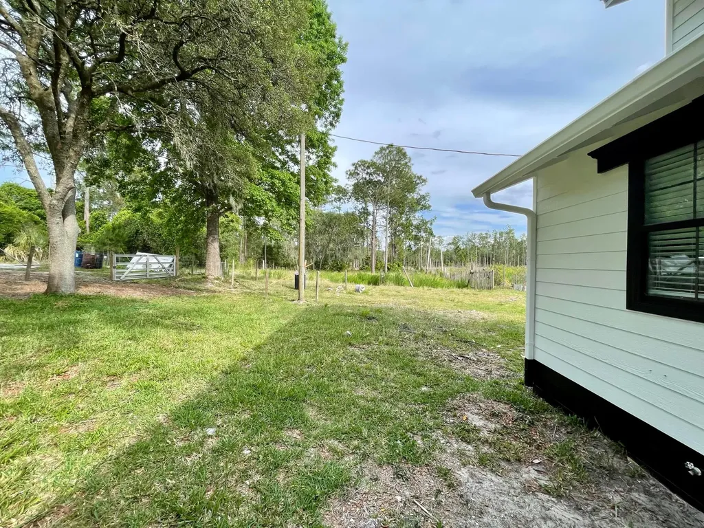42111 Chinaberry Court Eustis FL 32736
