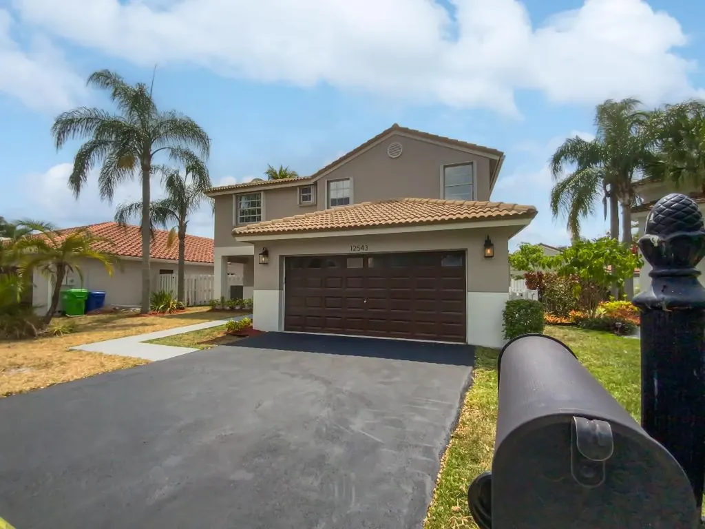 12543 NW 10th Court Sunrise FL 33323