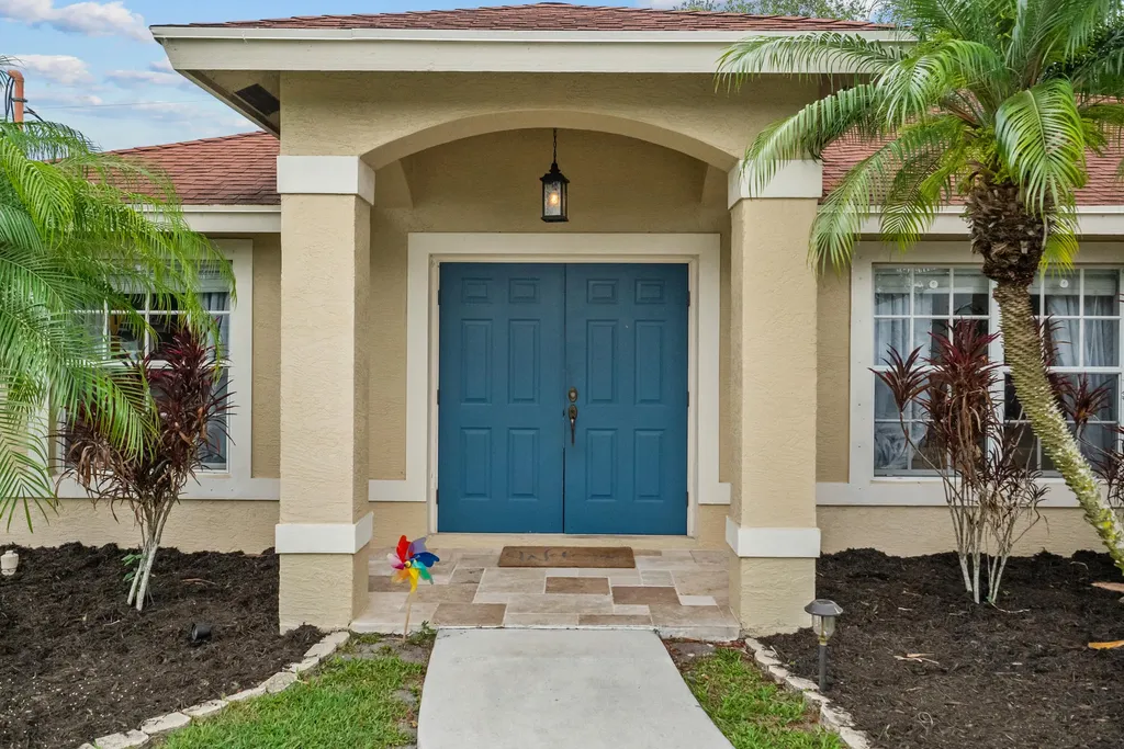 1913 SW Aladdin Street Port St Lucie FL 34953