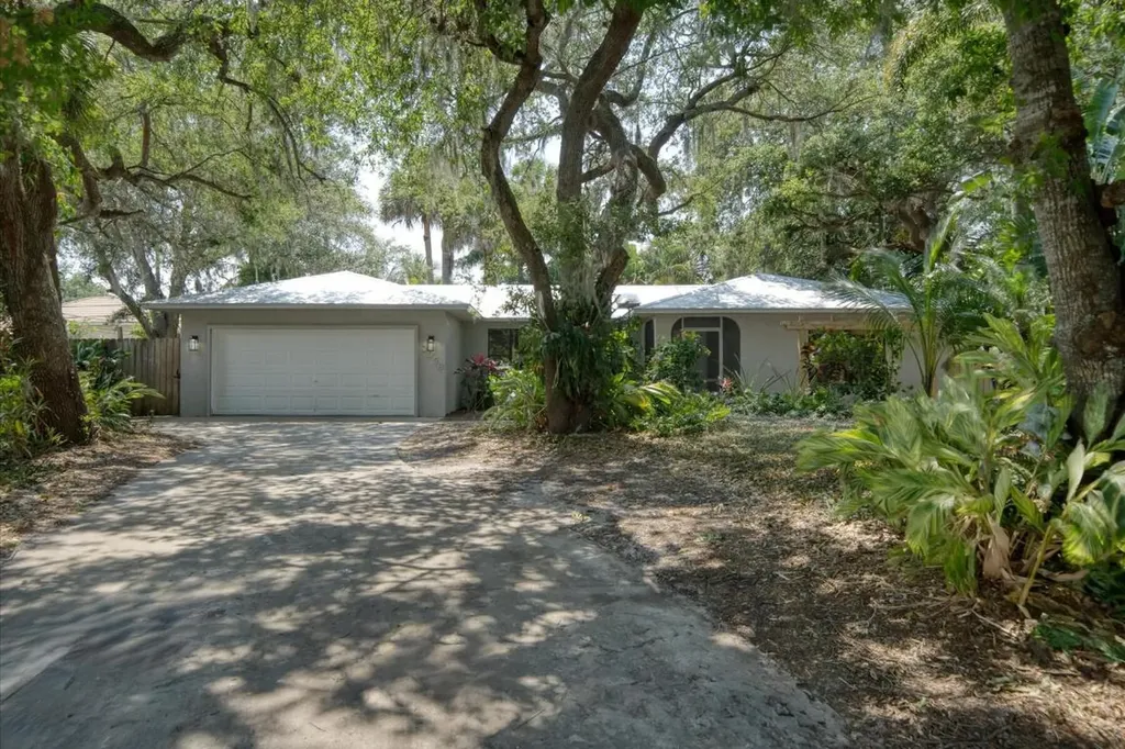 2958 SW Ventura Street Port St Lucie FL 34953